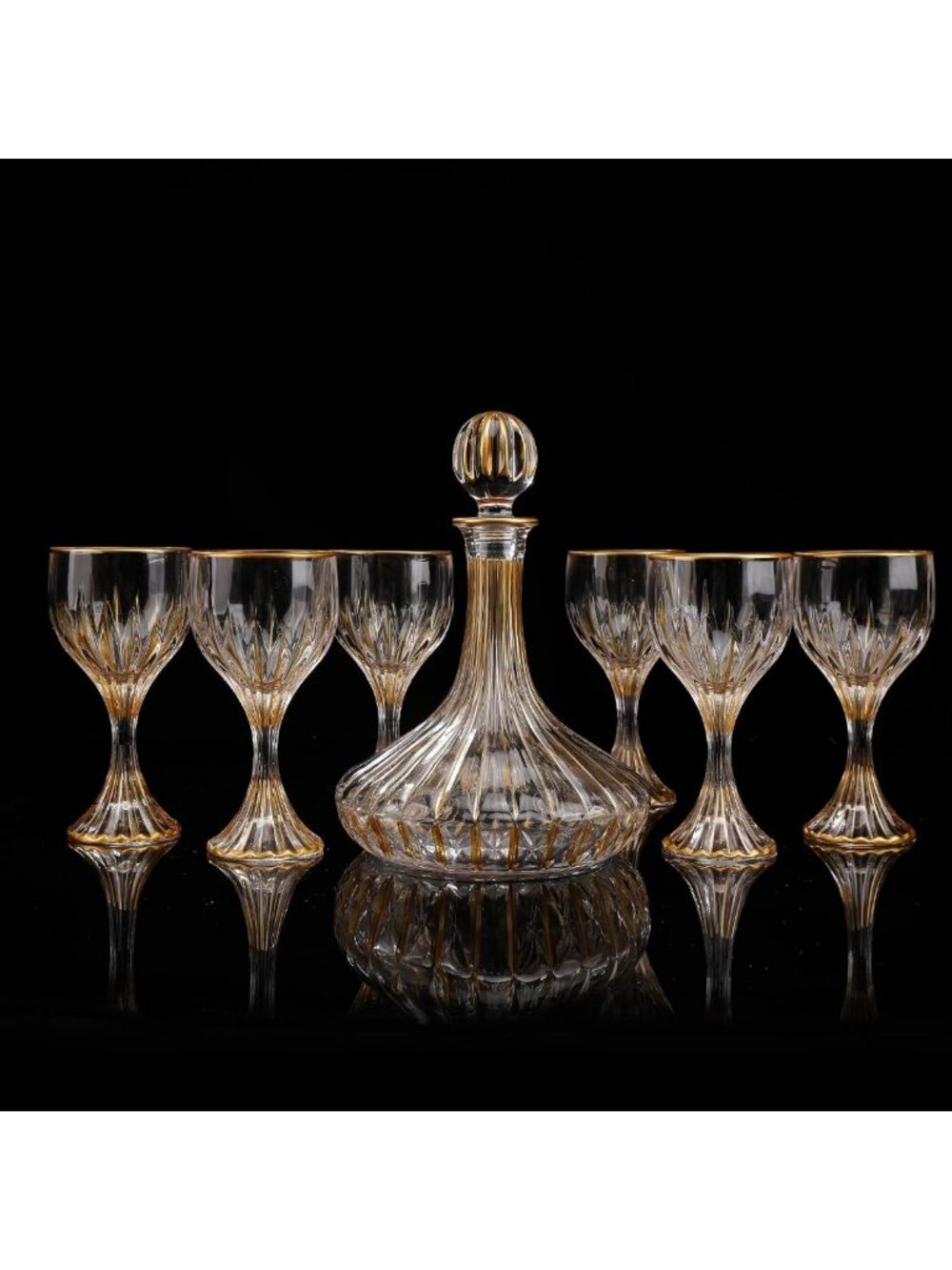 Elegant Hand-Painted Gold Crystal Whisky Decanter Set with Glass Stopper & 6